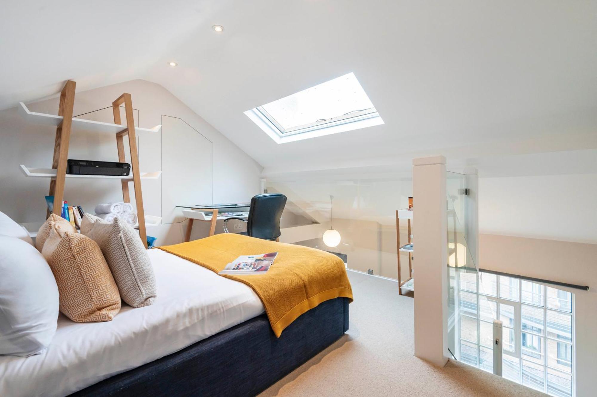 Arcore Premium Bloomsbury Apartment