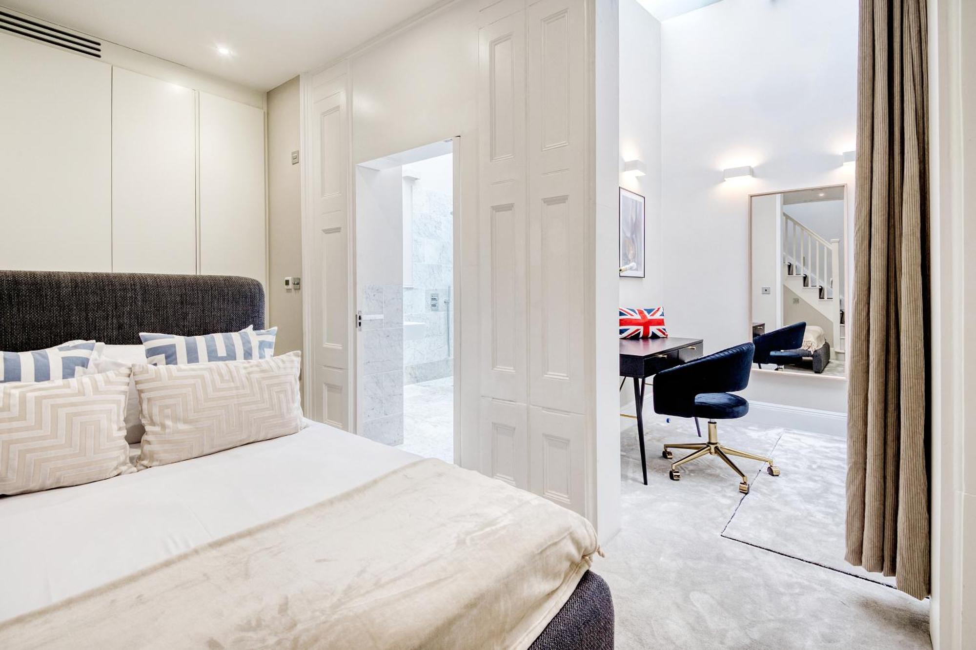 Apartment Arcore Premium Bloomsbury *